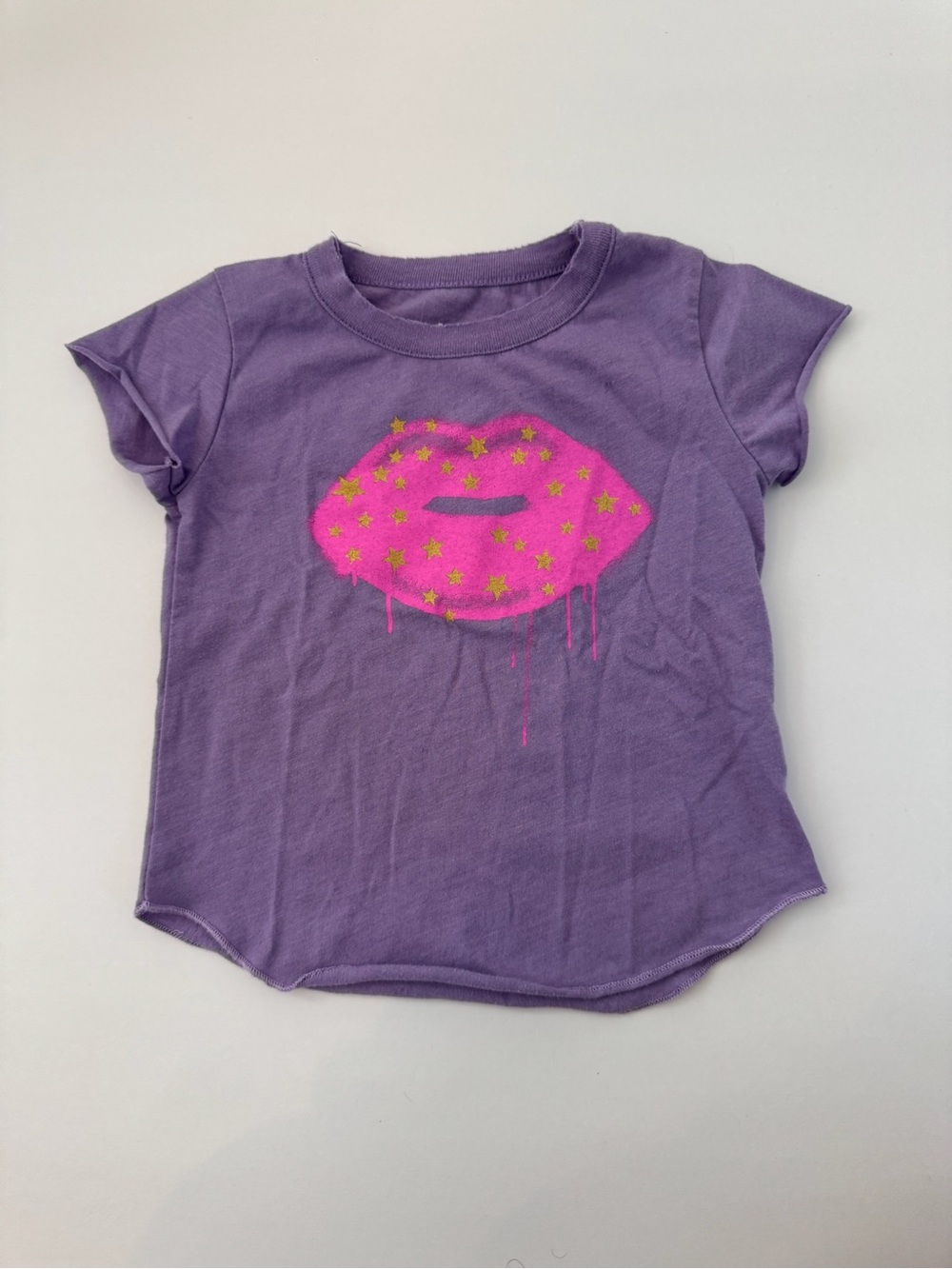 Girls' Purple Tee with Pink Lip Graphic